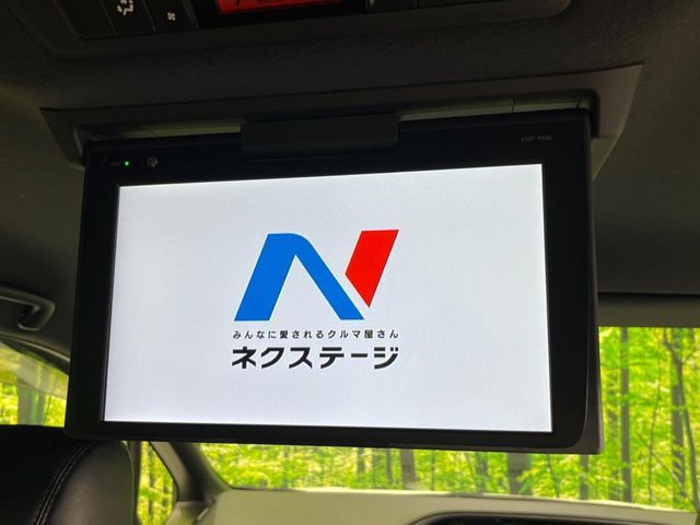 TOYOTA VOXY 4WD 2018