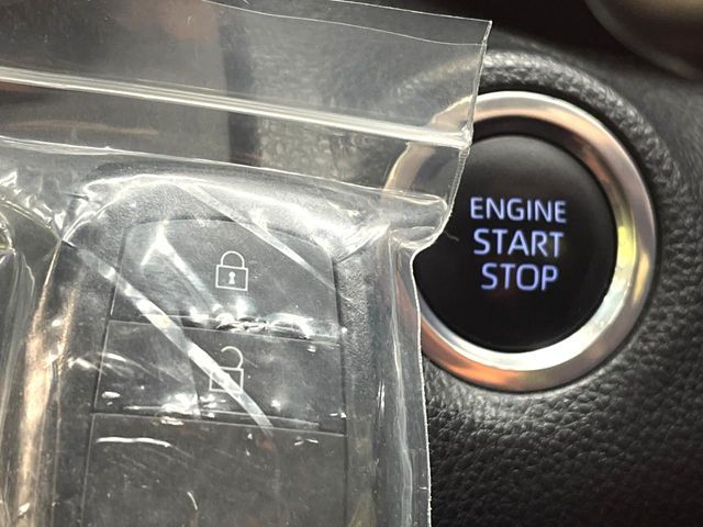 TOYOTA YARIS CROSS 2023