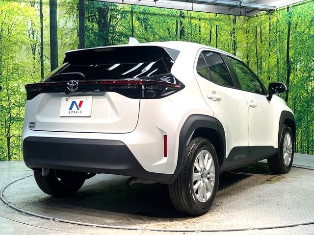 TOYOTA YARIS CROSS 2023