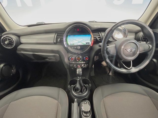 BMW BMW MINI COOPER D 5DOOR 2016