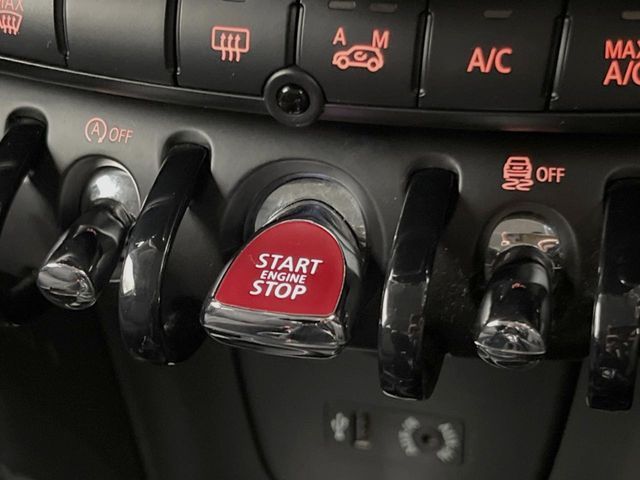 BMW BMW MINI COOPER D 5DOOR 2016