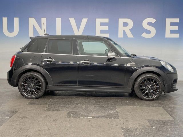 BMW BMW MINI COOPER D 5DOOR 2016