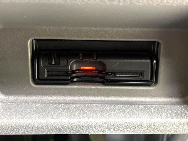 NISSAN NV350 CARAVAN WAGON 2018