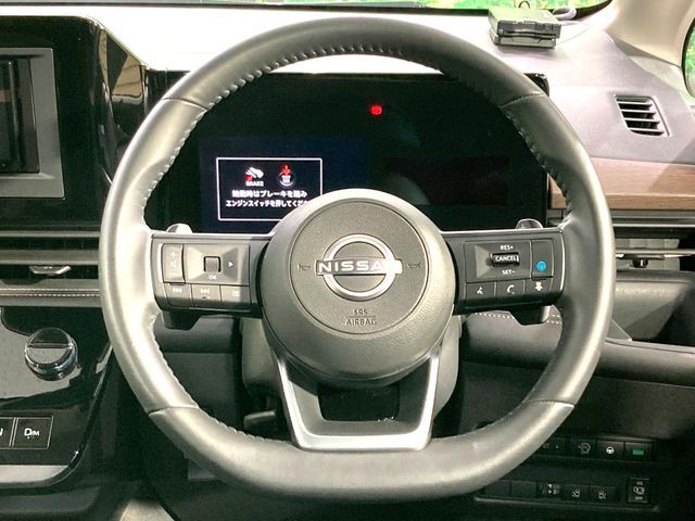 NISSAN SERENA  WG 2025