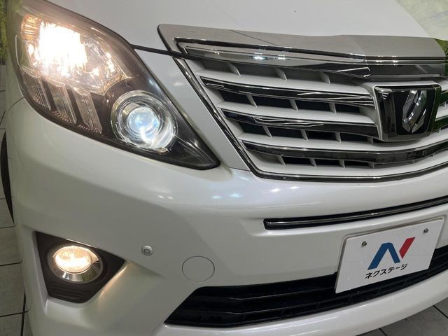 TOYOTA ALPHARD 2013
