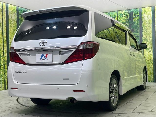 TOYOTA ALPHARD 2013