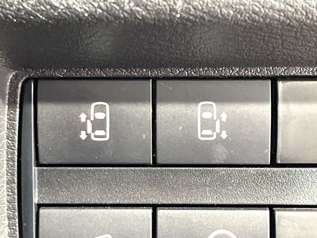 MITSUBISHI DELICA MINI 2023