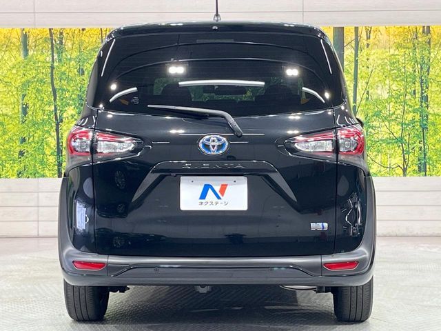 TOYOTA SIENTA HYBRID 2021