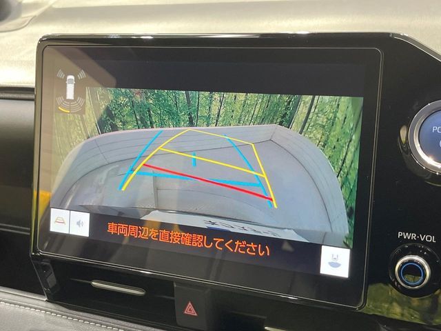 TOYOTA NOAH HYBRID 2022