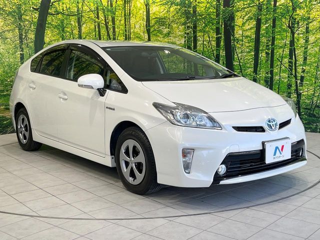 TOYOTA PRIUS 2013