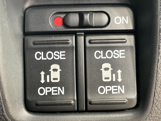 HONDA N BOX CUSTOM 2015