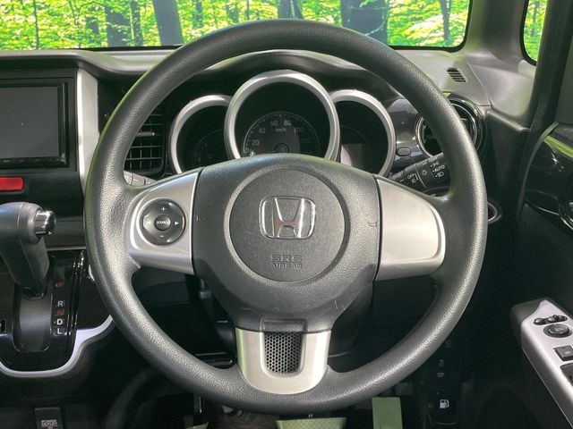 HONDA N BOX CUSTOM 2015