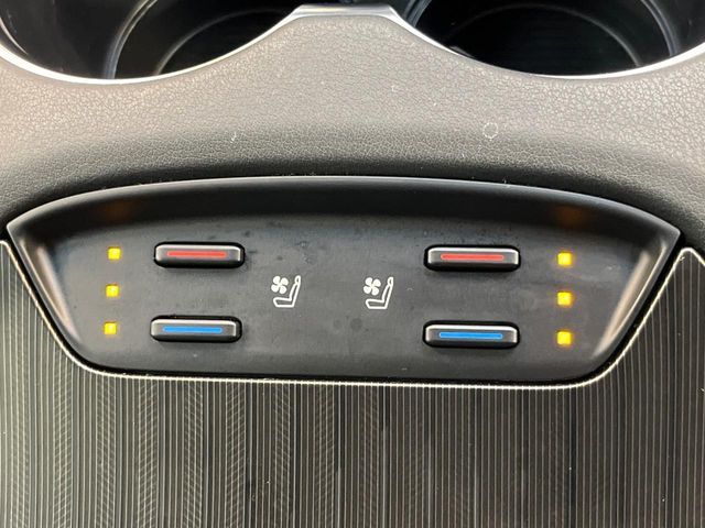 TOYOTA HARRIER 4WD 2020