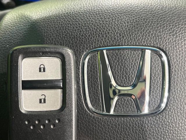 HONDA FIT HYBRID 4WD 2014