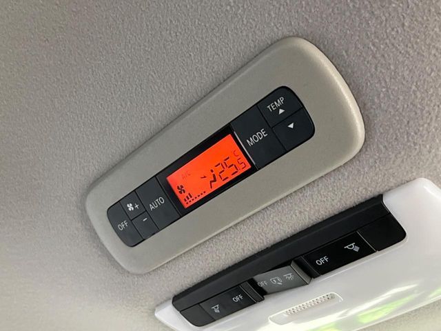 NISSAN SERENA  S-HYBRID 4WD 2017