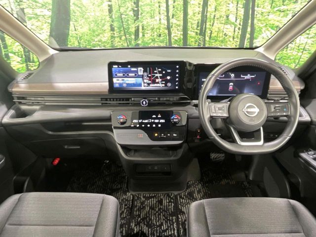 NISSAN SERENA  WG 2023