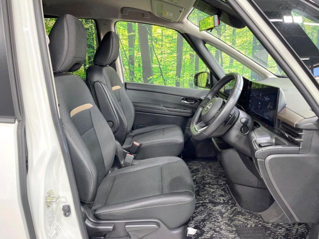 NISSAN SERENA  WG 2023