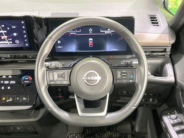 NISSAN SERENA  WG 2023