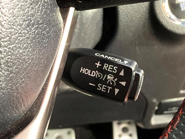 TOYOTA HILUX 4WD 2023