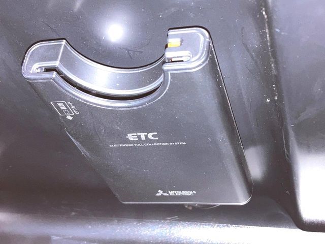 TOYOTA HILUX 4WD 2023