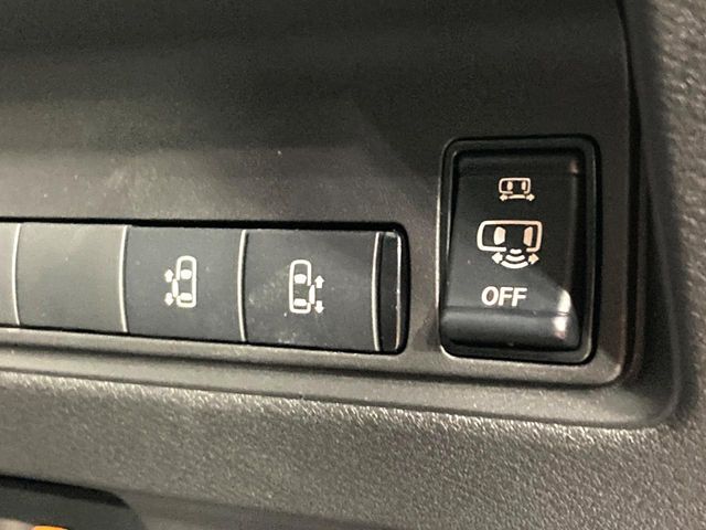 NISSAN SERENA  WG 2025