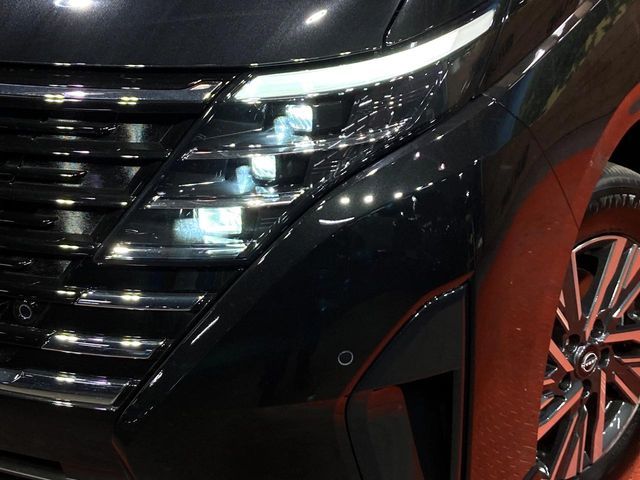 NISSAN SERENA  WG 2025