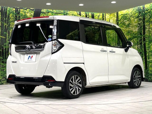 TOYOTA TANK 4WD 2019