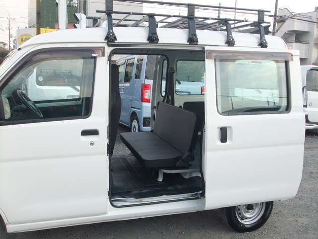 DAIHATSU HIJET CARGO 2021