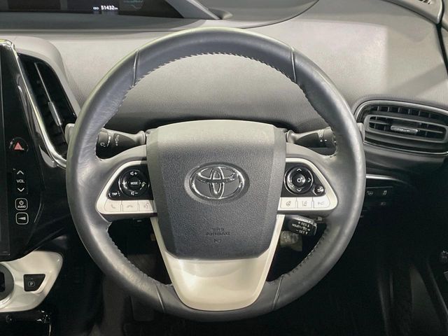 TOYOTA PRIUS PHV 2017
