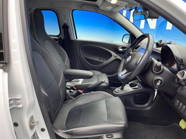 MCC SMART FORFOUR 2018