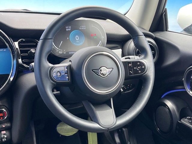 BMW MINI COOPER 2024