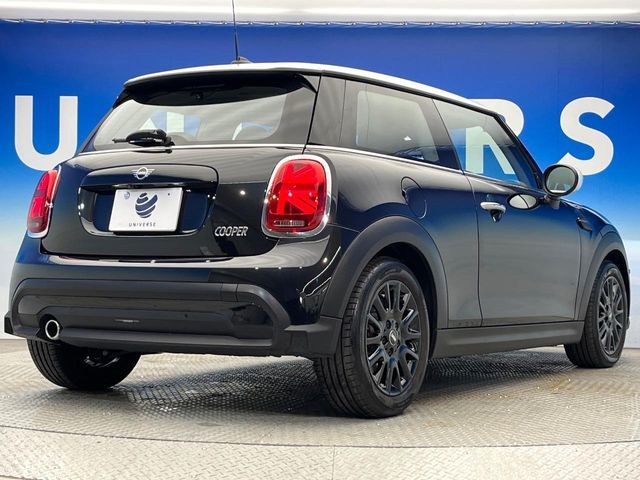 BMW MINI COOPER 2024