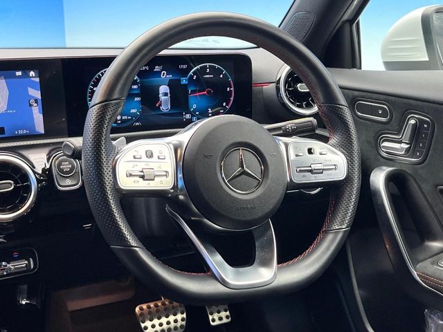 MERCEDES BENZ MERCEDES BENZ A class 2021