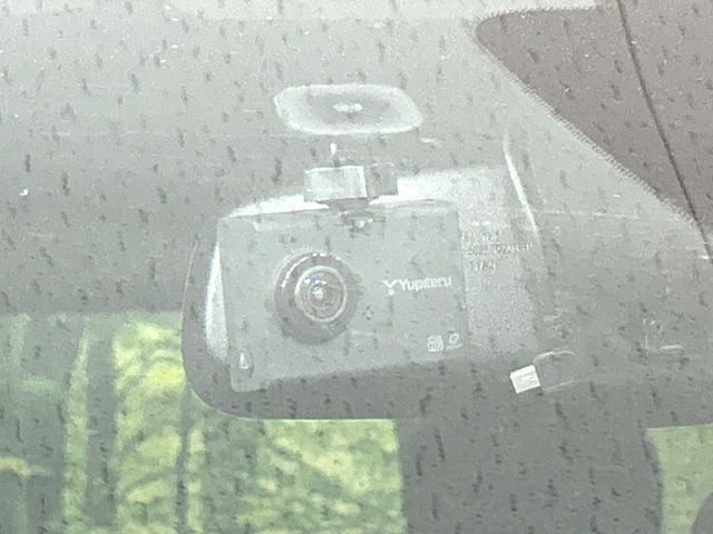 NISSAN SERENA  S-HYBRID 2014