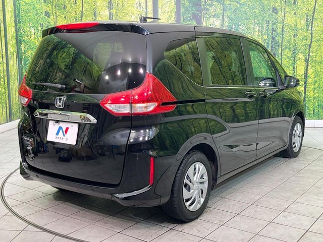 HONDA FREED 2021