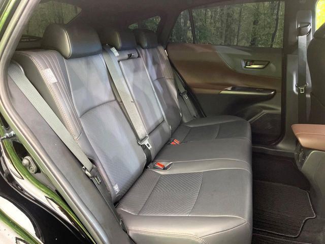 TOYOTA HARRIER 2WD 2022