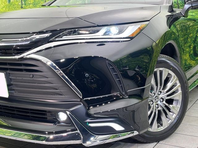 TOYOTA HARRIER 2WD 2022