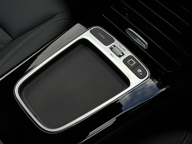 MERCEDES BENZ MERCEDES BENZ A class 2025