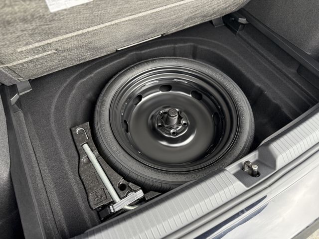 VOLKSWAGEN VOLKSWAGEN GOLF 2024