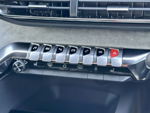 PEUGEOT PEUGEOT 3008 2024