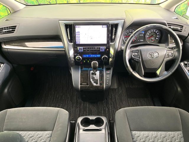 TOYOTA ALPHARD 4WD 2015