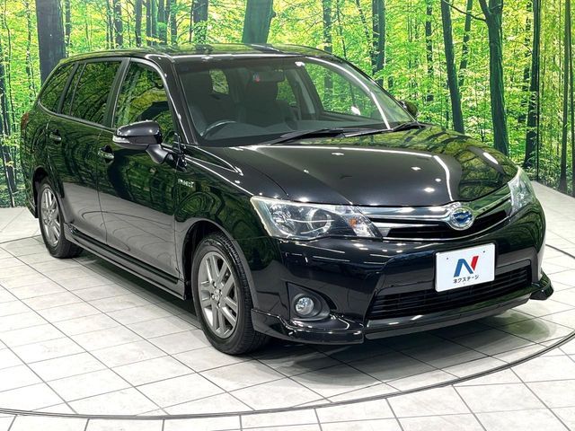 TOYOTA COROLLA FIELDER HYBRID 2013