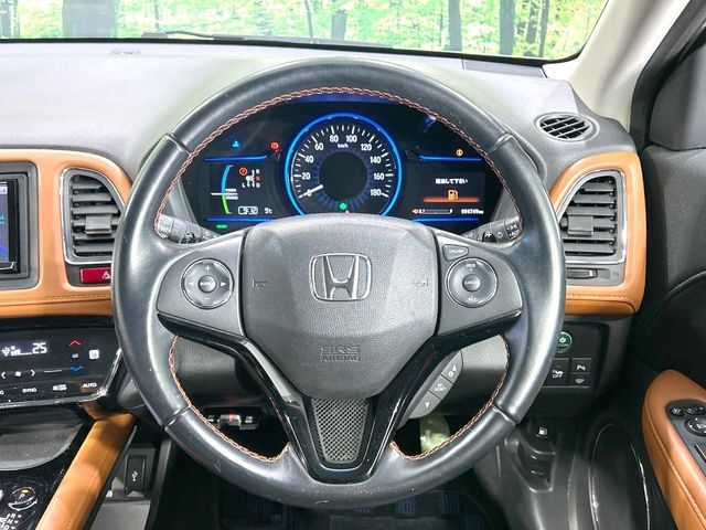 HONDA VEZEL HYBRID 2015