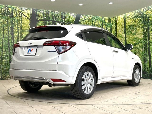 HONDA VEZEL HYBRID 2015