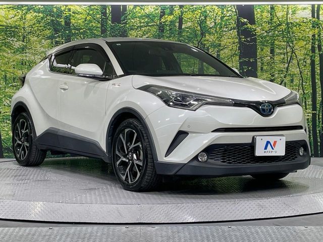 TOYOTA C-HR 2017
