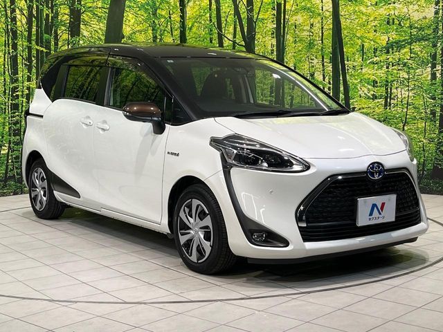 TOYOTA SIENTA HYBRID 2019