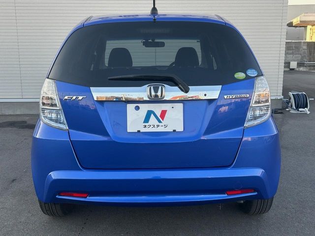 HONDA FIT HYBRID 2011