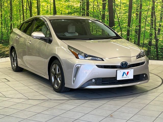 TOYOTA PRIUS 2020
