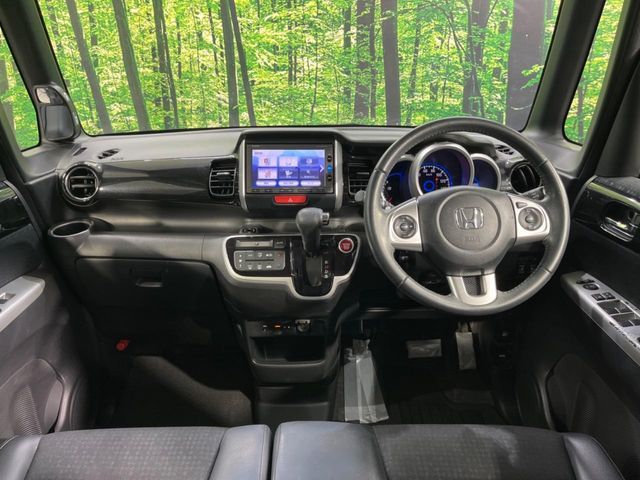 HONDA N BOX CUSTOM 2016