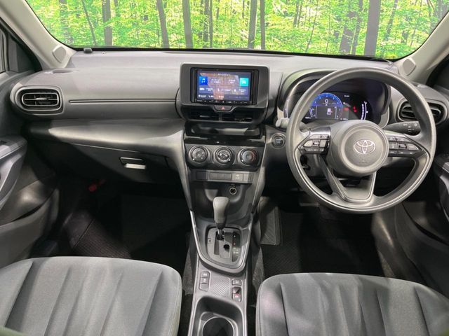 TOYOTA YARIS CROSS 2025